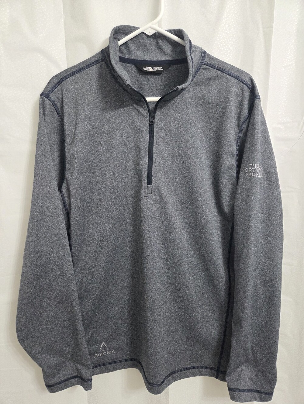 The North Face Quarter Zip Pullover Size Large Blueish Gray
